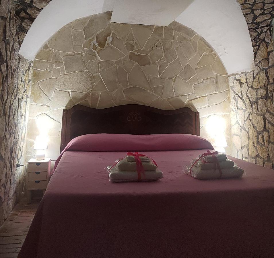 Apartamento La Grotta Di Filomena Catania Exterior foto