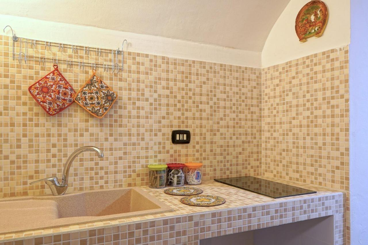 Apartamento La Grotta Di Filomena Catania Exterior foto